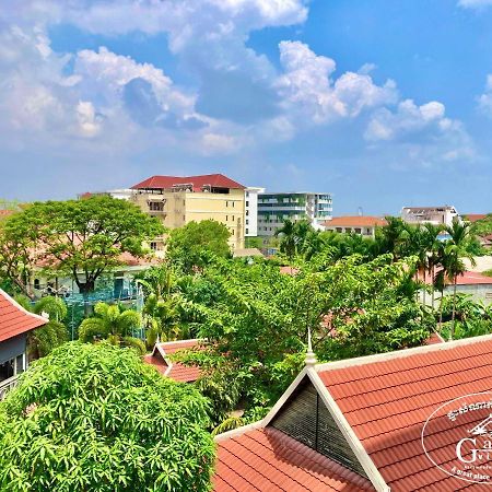 Garden Village Guesthouse & Pool Bar Sziemreap Kültér fotó