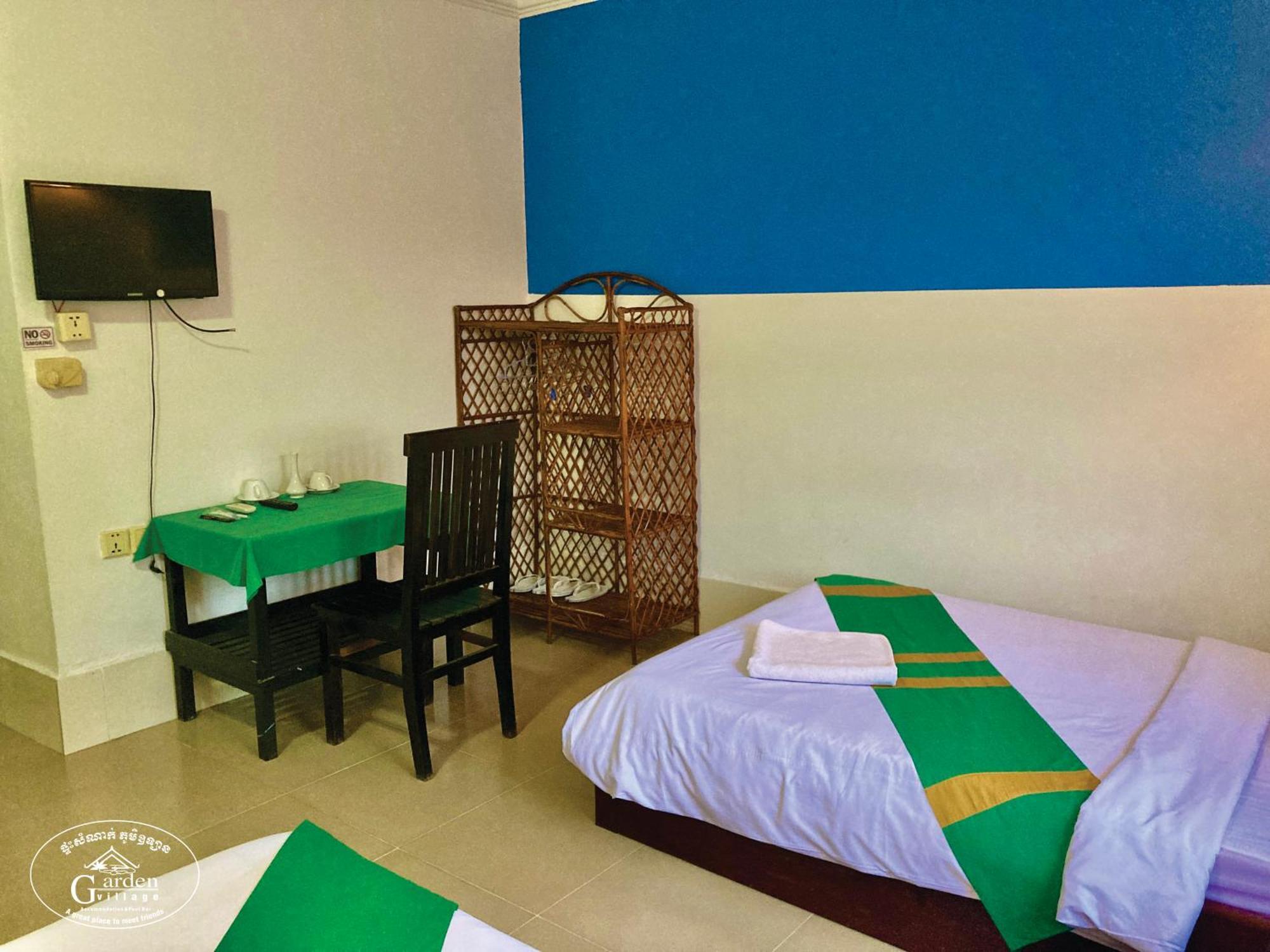 Garden Village Guesthouse & Pool Bar Sziemreap Kültér fotó