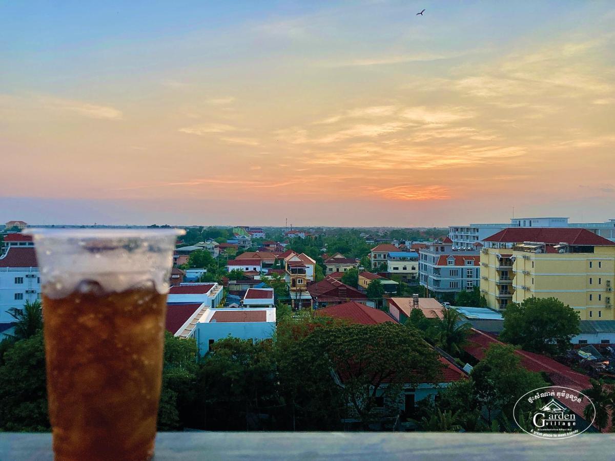 Garden Village Guesthouse & Pool Bar Sziemreap Kültér fotó