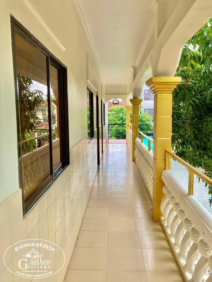 Garden Village Guesthouse & Pool Bar Sziemreap Kültér fotó