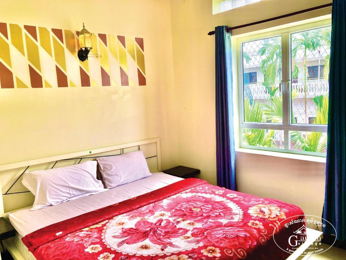 Garden Village Guesthouse & Pool Bar Sziemreap Kültér fotó