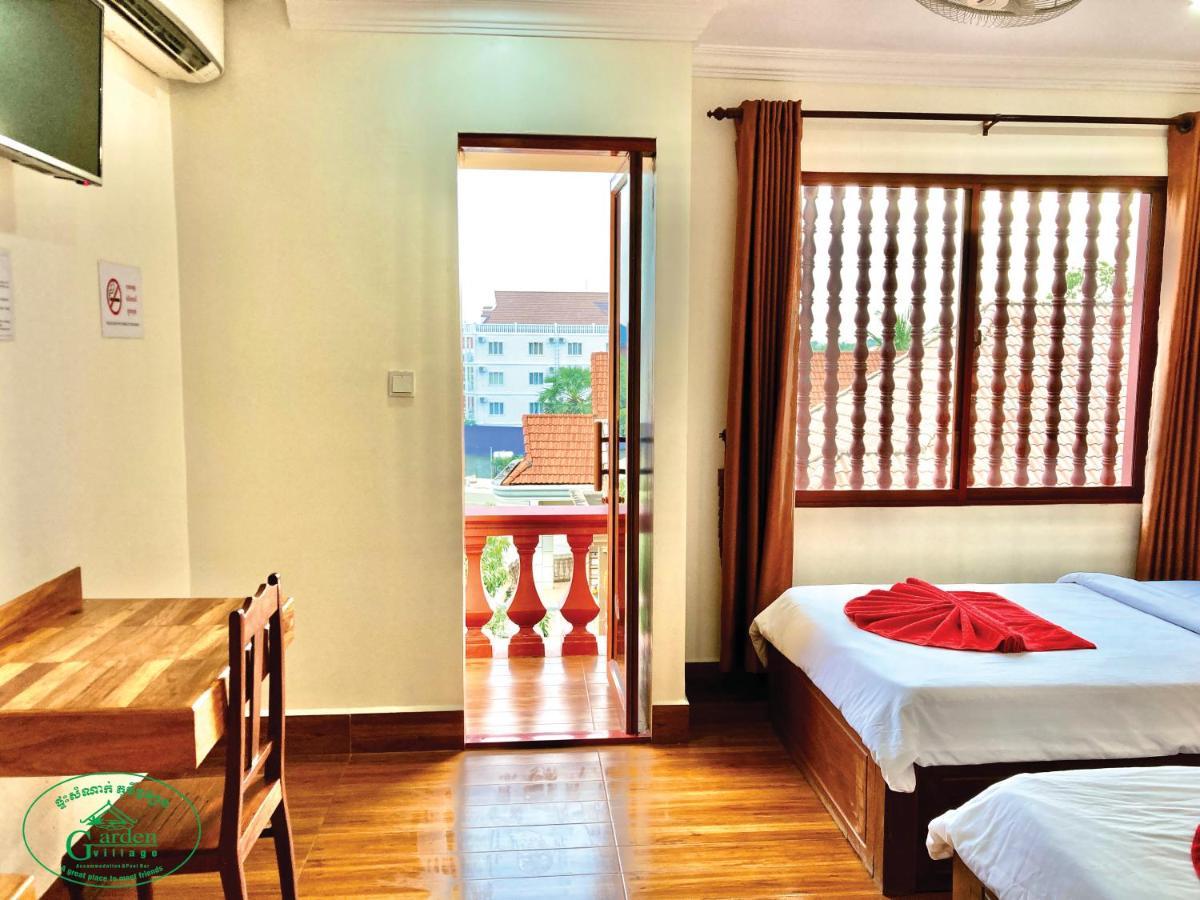 Garden Village Guesthouse & Pool Bar Sziemreap Kültér fotó